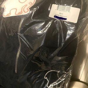 Black 1/4 zip sweatshirt with pockets black